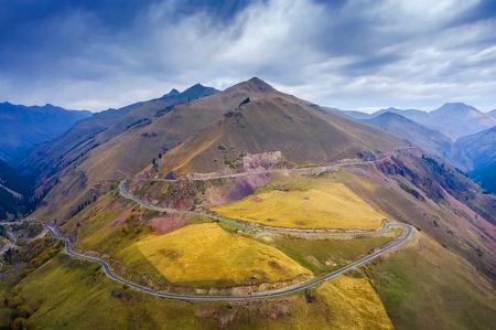 独库公路全线 罗布人村寨 金沙滩4日深度游